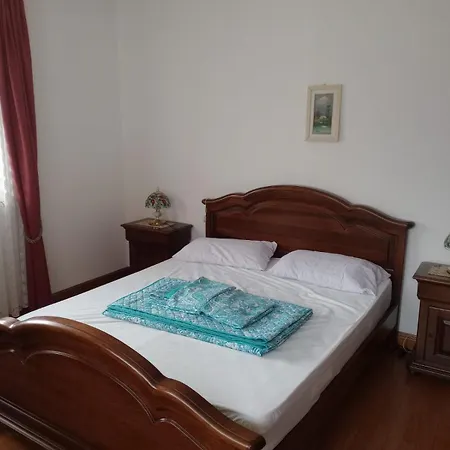 Casa Toni Nyaraló *